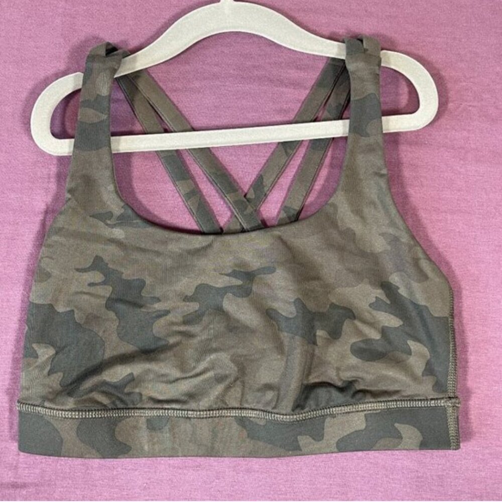 Lululemon Energy Bra in Savasana Camo 20cm Fatigue Green - Size 4
